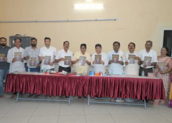 ಉಚ್ಚಿಲ :ಶ್ರೀ ಮಾಧವ ಮಂಗಲ ಪೂಜಾರ್ಯರ ಕಂಚಿನ ಪುತ್ಥಳಿ ನಿರ್ಮಾಣಕ್ಕಾಗಿ ಮನವಿ ಪತ್ರ ಬಿಡುಗಡೆ