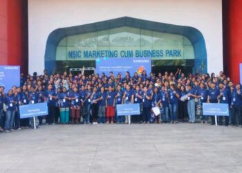 ಹೈದರಾಬಾದ್‌ನ ಎನ್ಎಸ್ಐಸಿಯಲ್ಲಿ ಎಐ ಮತ್ತು ಕೋಡಿಂಗ್ ತರಬೇತಿ ಪೂರ್ಣಗೊಳಿಸಿದ 450 ಮಂದಿಗೆ ಪ್ರಮಾಣಪತ್ರ ವಿತರಿಸಿದ ಸ್ಯಾಮ್‌ಸಂಗ್ ಇನ್ನೋವೇಶನ್ ಕ್ಯಾಂಪಸ್..!!