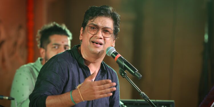 ಉಡುಪಿ :ಖ್ಯಾತ ಹಿನ್ನಲೆ ಗಾಯಕ ಡಾ.ವಿಜಯಪ್ರಕಾಶ್ ತಂಡದಿಂದ ‘ಶಾಸ್ತ್ರೀಯ ಮತ್ತು ಭಕ್ತಿಗೀತೆ’..!!