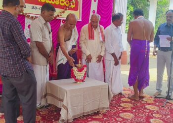 ಕೈಲಾಜೆ ಶ್ರೀ ಉಮಾಮಹೇಶ್ವ ದೇವಸ್ಥಾನ ಅತ್ತೂರು ದಾನಿಗಳ ನೆರವಿನಿಂದ ಡಾಮಾರಿಕರಣಗೊಂಡ ರಸ್ತೆ ಉದ್ಘಾಟನೆ..!!