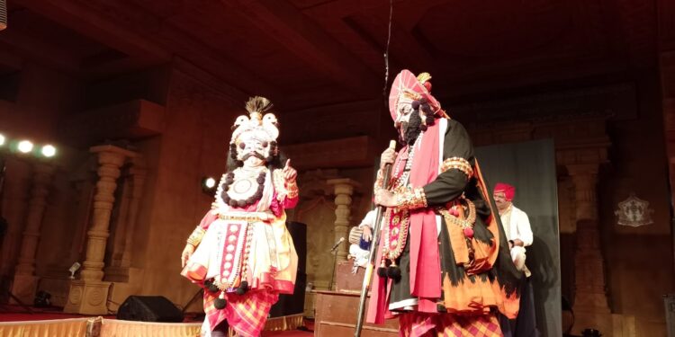 ಶಿರೂರು ಪರ್ಯಾಯ :ಖ್ಯಾತ ಅತಿಥಿ ಕಲಾವಿದರ ಕೂಡುವಿಕೆಯಲ್ಲಿ ‘ನಳ-ದಮಯಂತಿ’ ಯಕ್ಷಗಾನ ಪ್ರದರ್ಶನ..!!