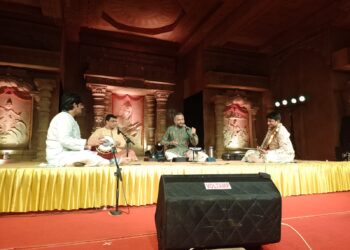 ಶೀರೂರು ಮಠದ ವೇದವರ್ಧನ ತೀರ್ಥ ಪ್ರಥಮ ಪರ್ಯಾಯದಲ್ಲಿ ಸಂದೀಪ್ ನಾರಾಯಣ್ ಕರ್ನಾಟಿಕ್ ಸಂಗೀತ ಕಚೇರಿ…!!