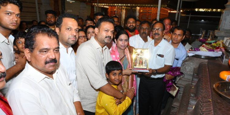 ಉಚ್ಚಿಲ ಶ್ರೀಕ್ಷೇತ್ರಕ್ಕೆ ಸಚಿವೆ ಲಕ್ಷ್ಮೀ ಹೆಬ್ಬಾಳ್ಕರ್ ಭೇಟಿ