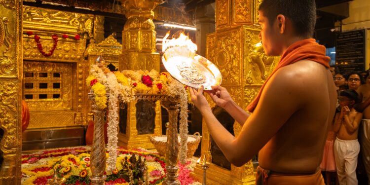 ಉಡುಪಿ : ಶ್ರೀ ಕೃಷ್ಣ ಮಠದಲ್ಲಿ ಶ್ರೀಕರ ಹಾಗೂ ಭೂತರಾಜರ ಪೂಜೆ..!