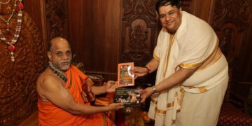 ಪುತ್ತಿಗೆ ಶ್ರೀಗಳನ್ನು ಭೇಟಿಯಾದ ಐಯ್ಯರ್