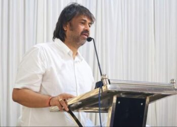 ಸರ್ಕಾರಿ ಶಾಲೆಗಳ ವಿದ್ಯಾರ್ಥಿಗಳಿಗೆ ಹೊಸ ಸೌಭಾಗ್ಯ – ನೋಟ್‌ಬುಕ್‌ಗಳು ಇನ್ಮುಂದೆ ಸಂಪೂರ್ಣ ಉಚಿತ: ಮಧು ಬಂಗಾರಪ್ಪ…!