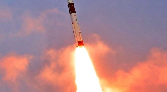 ಇಸ್ರೋದ ರಾಕೆಟ್​ನಲ್ಲಿ ತಾಂತ್ರಿಕ ದೋಷ :ಪಥ ಬದಲಾಯಿಸಿದ 16 ಉಪಗ್ರಹಗಳ ಹೊತ್ತು ಸಾಗಿದ್ದ PSLV-C62 ..!!