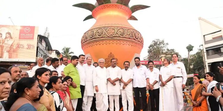 ಮಹಾವೀರ ವೃತ್ತದಲ್ಲಿ ನವೀಕೃತ ಕಳಶ ಲೋಕಾರ್ಪಣೆ..!!