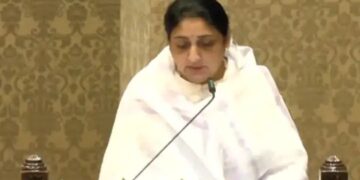 ಮಹಾರಾಷ್ಟ್ರದ ಮೊದಲ ಮಹಿಳಾ ಉಪಮುಖ್ಯಮಂತ್ರಿಯಾಗಿ ಸುನೇತ್ರಾ ಪವಾರ್ ಪ್ರಮಾಣ ವಚನ ಸ್ವೀಕಾರ