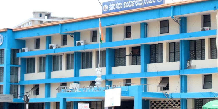 ಉಡುಪಿ ನಗರಸಭೆ ಆದೇಶ: ನಾಮಫಲಕಗಳಲ್ಲಿ 60% ಕನ್ನಡ ಕಡ್ಡಾಯ…..!