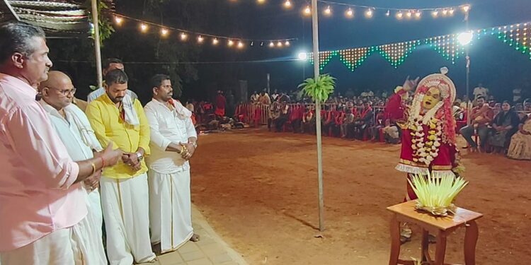 ಕಾರ್ಕಳ: ಕುಕ್ಕುಂದೂರಿನಲ್ಲಿ ದೈವಗಳ ನೇಮ ಯಶಸ್ವಿಯಾಗಿ ಸಂಪನ್ನ