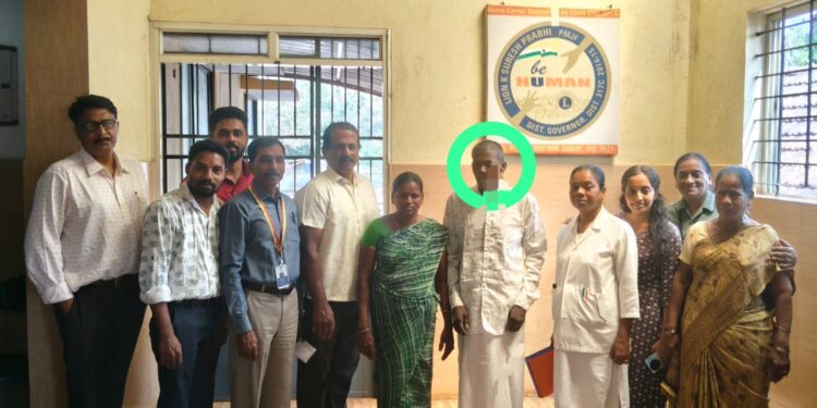 ಉಡುಪಿ ಜಿಲ್ಲಾಸ್ಪತ್ರೆಯ ವೈದ್ಯರ ದೀರ್ಘಕಾಲದ ಚಿಕಿತ್ಸೆಗೆ ಸ್ಪಂದನೆ : ಆರು ವರ್ಷಗಳ ಬಳಿಕ ಪತ್ನಿಯ ಬಳಿ ಸೇರಿದ ಮನೋರೋಗಿ..!