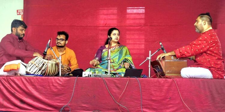 ಶಿವರಾತ್ರಿ ಮಹೋತ್ಸವ: ಉಮಾಮಹೇಶ್ವರ ದೇವಾಲಯದಲ್ಲಿ ಸುರಮಣಿ ಮಹಾಲಕ್ಷ್ಮಿ ಶೆಣೈ ಸಂಗೀತ ವೈಭವ…..!