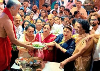 ಕುಂಭಾಶಿ ಆನೆಗುಡ್ಡೆ ವಿನಾಯಕ ದೇವಸ್ಥಾನಕ್ಕೆ ಉಪೇಂದ್ರ ದಂಪತಿ ಭೇಟಿ….!