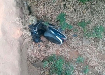 ಕುಕ್ಕುಂಬಳ ಸೇತುವೆಯಲ್ಲಿ ಸ್ಕೂಟರ್ ಅಪಘಾತ: ಸವಾರ ಹೊಳೆಗೆ ಬಿದ್ದು ಗಂಭೀರ ಗಾಯ…!