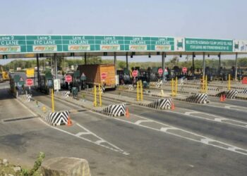 ಏಪ್ರಿಲ್ 1ರಿಂದ ಟೋಲ್ ಪ್ಲಾಜಾಗಳಲ್ಲಿ ನಗದು ಪಾವತಿ ಸ್ಥಗಿತ? ಎನ್‌ಎಚ್‌ಎಐ ಡಿಜಿಟಲ್ ವ್ಯವಸ್ಥೆಗೆ ಪೂರ್ಣ ಬದಲಾವಣೆ ಯೋಚನೆ….!