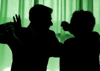 ವಿದ್ಯಾರ್ಥಿಗಳ ನಡುವೆ ಜಗಳ ; ಇಬ್ಬರಿಗೆ ಚೂರಿ ಇರಿತ…!