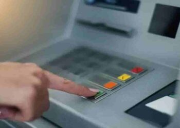 ಏಪ್ರಿಲ್ 1ರಿಂದ UPI-ATM ಹಣ ತೆಗೆಯುವಿಕೆಗೆ ಶುಲ್ಕ: ಉಚಿತ ಮಿತಿ ಬಳಿಕ ₹20-25 ಚಾರ್ಜ್ ಸಾಧ್ಯ….!