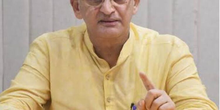 ಸಿದ್ದರಾಮಯ್ಯ ಸರಕಾರದ ‘ಸಾಲ ಗ್ಯಾರಂಟಿ’ ಬಜೆಟ್ : ಕ್ಯಾಪ್ಟನ್ ಗಣೇಶ್ ಕಾರ್ಣಿಕ್