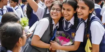 SSLC ಒಟ್ಟು ಅಂಕ 625ರಿಂದ 525ಕ್ಕೆ ಇಳಿಕೆ: ತೃತೀಯ ಭಾಷೆ ಅಂಕ ಗ್ರೇಡ್ ಮಾತ್ರ..!!