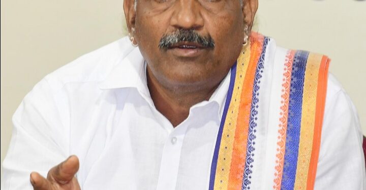 ಮಹೇಶ್ ಶೆಟ್ಟಿ ತಿಮರೋಡಿಗೆ ಮೂರನೇ ಬಾರಿ ಗಡೀಪಾರು ಆದೇಶ; ಅವಧಿ 6 ತಿಂಗಳಿಗೆ ಇಳಿಕೆ….!