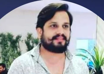 ವಿದ್ಯುತ್ ಕಂಬಕ್ಕೆ ಬೈಕ್ ಡಿಕ್ಕಿ: ಯುವಕನ ದಾರುಣ ಅಂತ್ಯ…!