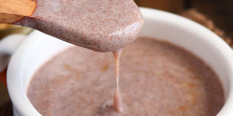 ರಾಗಿ ಗಂಜಿ ಆರೋಗ್ಯಕ್ಕೆ ವರ: ಮೂಳೆ ಬಲದಿಂದ ಮಧುಮೇಹ ನಿಯಂತ್ರಣವರೆಗೆ ಹಲವು ಲಾಭ…!