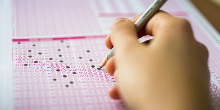 ಎಸ್‌ಎಸ್‌ಎಲ್‌ಸಿ ಮೌಲ್ಯಮಾಪನಕ್ಕೆ ಹೊಸ ಕ್ರಮ: ಉತ್ತರಪತ್ರಿಕೆಗೆ ಸಂಕೇತ ಸಂಖ್ಯೆ ಮಾತ್ರ….!