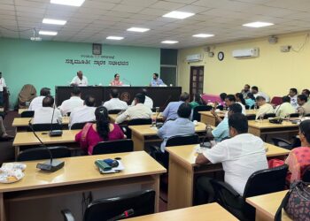 ಮಳೆಗಾಲ ಪೂರ್ವ ಸಿದ್ಧತೆಗಳ ಕುರಿತು ಸಭೆ: ನಿರಂತರ ನೀರು, ಕಾಲುವೆ ಶುದ್ಧೀಕರಣಕ್ಕೆ ಸೂಚನೆ..!