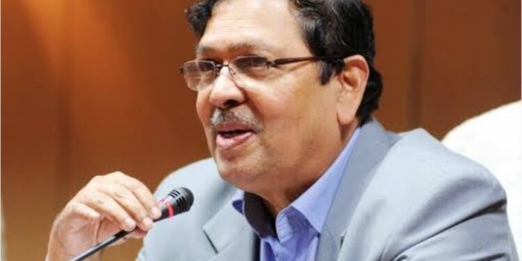 ಕಾರ್ಯಕ್ರಮದಲ್ಲಿ ಕುಸಿದುಬಿದ್ದ ನಿವೃತ್ತ ಲೋಕಾಯುಕ್ತ ನ್ಯಾಯಮೂರ್ತಿ ಸಂತೋಷ್ ಹೆಗ್ಡೆ – ಆಸ್ಪತ್ರೆಗೆ ದಾಖಲು