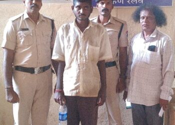 ಇಂದ್ರಾಳಿ ರೈಲು ನಿಲ್ದಾಣದಲ್ಲಿ ಅಸಹಾಯಕ ಯುವಕನ ರಕ್ಷಣೆ; ಜಿಲ್ಲಾಸ್ಪತ್ರೆಗೆ ದಾಖಲು