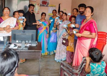 ಕಾರ್ಕಳದಲ್ಲಿ ಬೀಡಿ ಕಾರ್ಮಿಕರಿಗೆ ಸ್ಮಾರ್ಟ್ ಕಾರ್ಡ್ ವಿತರಣೆ