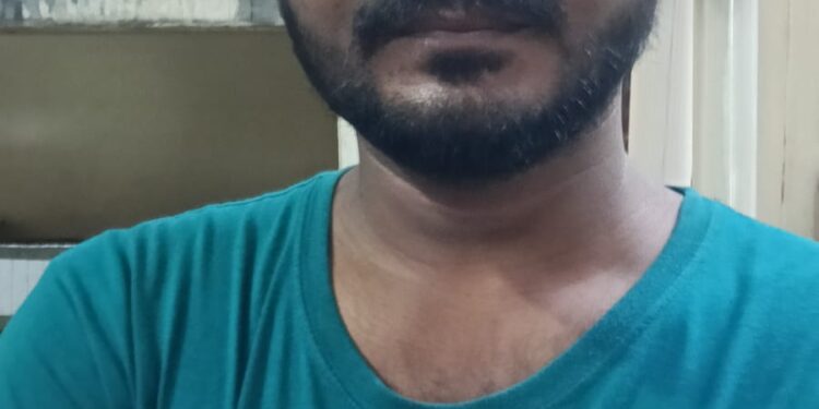 `ಅಕ್ರಮ ಮದ್ಯ ಮಾರಟ: ಓರ್ವನ ಬಂಧನ.`