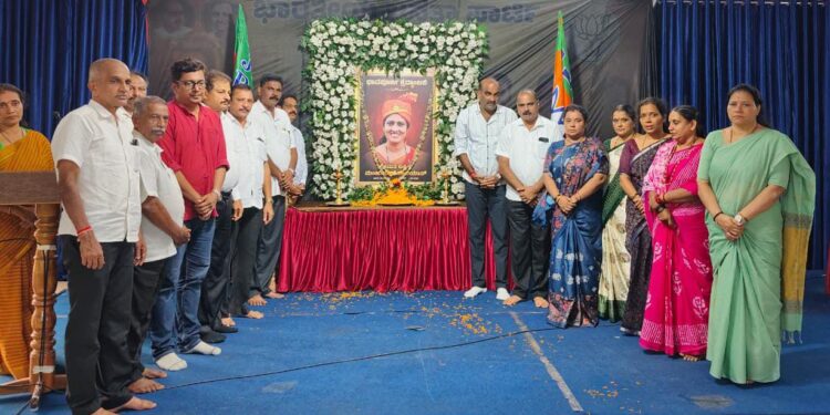 ‘ಲಕ್ಷೀ ಮಂಜುನಾಥ್ ಕೊಳ ಅವರ ಕರ್ತವ್ಯ ನಿಷ್ಠೆ, ಕಾರ್ಯ ಬದ್ಧತೆ ಅನುಕರಣೀಯ’: ಕುತ್ಯಾರು