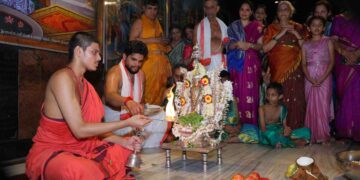 ರಾಘವೇಂದ್ರ ಗುರುಸಾರ್ವಭೌಮರ 355ನೇ ಆರಾಧನೆ: ಉಡುಪಿ ರಥಬೀದಿಯ ರಾಘವೇಂದ್ರ ಮಠದಲ್ಲಿ ಶ್ರೀ ವೇದವರ್ಧನ ತೀರ್ಥ ಶ್ರೀಪಾದರಿಂದ ವಿಶೇಷ ಪೂಜೆ
