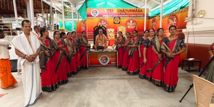 ವಿಟ್ಲ ಶ್ರೀ ಅನಂತೇಶ್ವರ ದೇವಸ್ಥಾನದಲ್ಲಿ ಭಜನಾ ಸೇವೆ