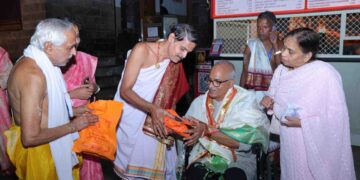 ಶ್ರೀ ಕೃಷ್ಣ ಮಠಕ್ಕೆ ಸದಾನಂದ ಮಾಸ್ಟರ್ ಭೇಟಿ