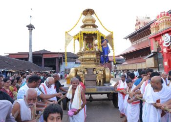 ಶ್ರೀ ಕೃಷ್ಣ ಮಠದಲ್ಲಿ ಜಗನ್ನಾಥ ದಾಸರ ಆರಾಧನೆ: ಕೃತಿಗಳ ಮೆರವಣಿಗೆ