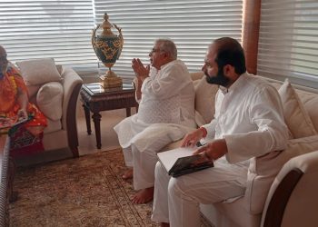 ಹಿಂದುಜ ಕುಟುಂಬದವರಿಂದ ಆತಿಥ್ಯ ಸ್ವೀಕರಿಸಿದ ಪುತ್ತಿಗೆ ಶ್ರೀ