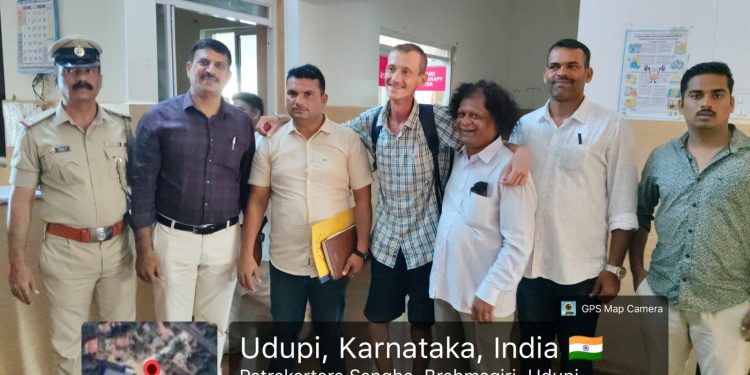 ಉಡುಪಿಯಲ್ಲಿ ಅಸಹಾಯಕ ಸ್ಥಿತಿಯಲ್ಲಿದ್ದ ರಷ್ಯಾ ಪ್ರಜೆಯ ರಕ್ಷಣೆ: ಗೋವಾ ಪೊಲೀಸರಿಗೆ ಹಸ್ತಾಂತರ