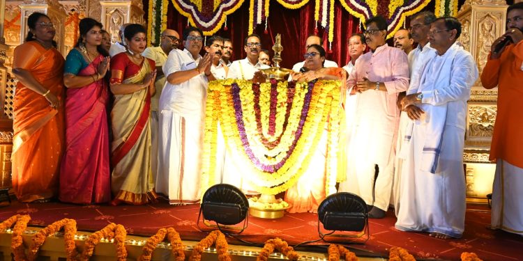 ಉಡುಪಿ-ಉಚ್ಚಿಲ ದಸರಾ ವೈಭವಕ್ಕೆ ಅದ್ದೂರಿ ಚಾಲನೆ