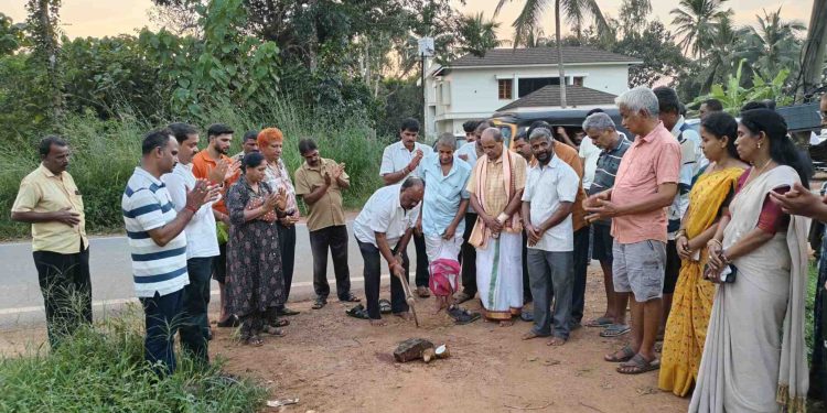 ಅಲೆವೂರು ಗ್ರಾ.ಪಂ. ವ್ಯಾಪ್ತಿಯಲ್ಲಿ ₹62.5 ಲಕ್ಷದ ರಸ್ತೆ ಅಭಿವೃದ್ಧಿ ಕಾಮಗಾರಿಗಳಿಗೆ ಚಾಲನೆ