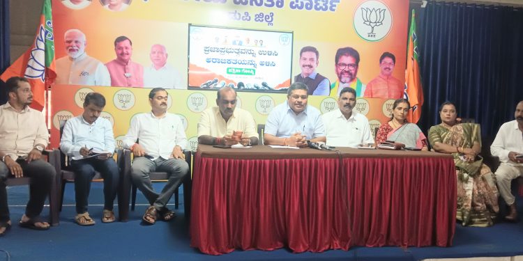 ದೇಶದಲ್ಲಿ ಪ್ರಕ್ಷುಬ್ಧ ವಾತಾವರಣ ಸೃಷ್ಟಿಸಲು ರಾಹುಲ್‌ ಪ್ರಯತ್ನ : ಬಿಜೆಪಿ ರಾಜ್ಯ ವಕ್ತಾರ ಕೆ.ಎಸ್.ನವೀನ್​